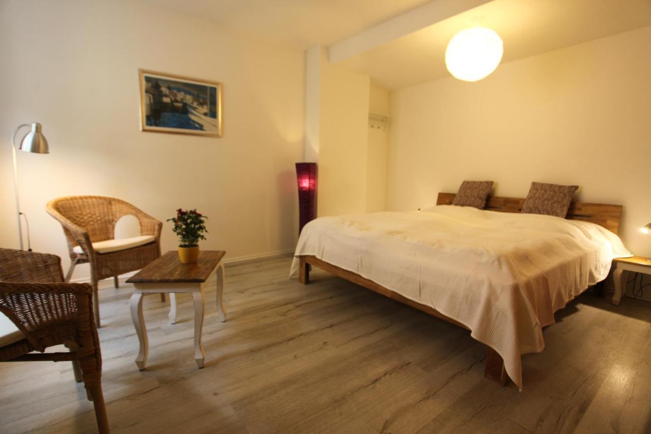 Schoenes Studio In Der Altstadt Von เมียร์สบวร์ก ภายนอก รูปภาพ